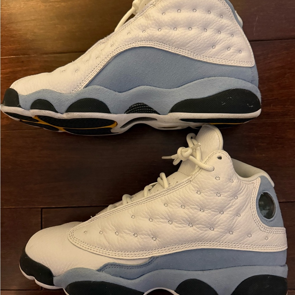 Air Jordan 11 CMFT LOW (GS) Kids White and Light Blue Sneakers